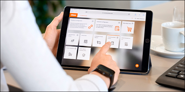 Blum E-Services